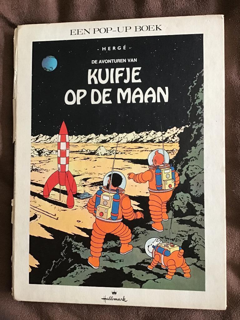Kuifje op de maan,een pop-up boek, Eén stripboek, Ophalen of Verzenden, Gelezen