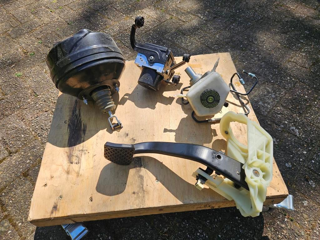 BMW F30 F31 F32 F3x rembekrachtiger abs pomp pedaal, Auto-onderdelen, Remmen en Aandrijving, Ophalen of Verzenden, BMW