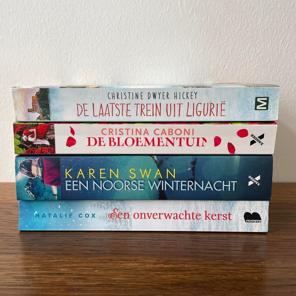 4x paperback chicklit samen €15,-, Ophalen of Verzenden, Zo goed als nieuw