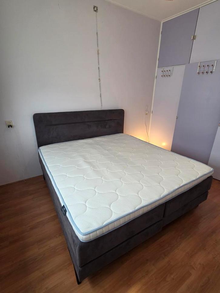 Swiss Sense Boxspring 180x200, Huis en Inrichting, Slaapkamer | Boxsprings, Zo goed als nieuw, 180 cm, Tweepersoons, Ophalen