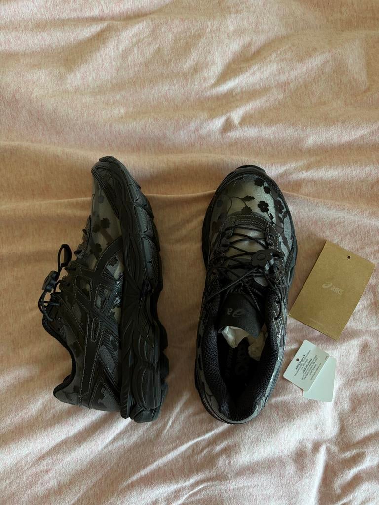 ASICS x Cecilie Bahnsen GEL-CUMULUS Zwart 36, Zwart, Nieuw, Ophalen of Verzenden, Sneakers of Gympen