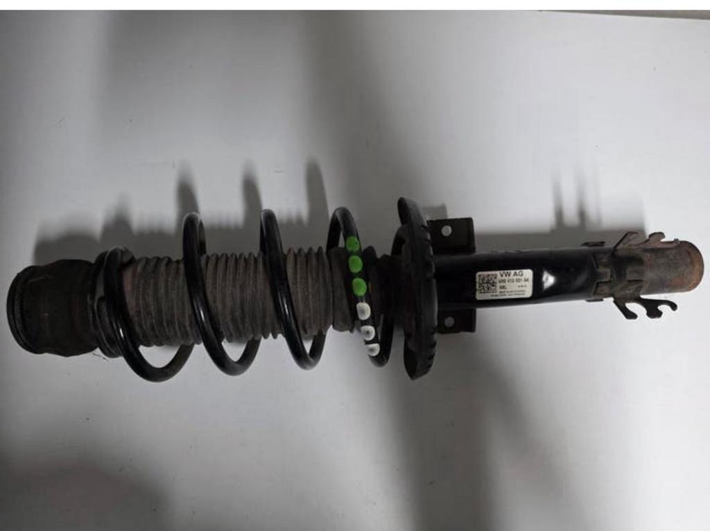 Schokdempers vw polo 6r 75 euro voor 2x dempers, Auto-onderdelen, Ophanging en Onderstel, Ophalen of Verzenden