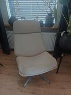 IKEA Lunna Draaistoel - Comfortabele Zwenkfauteuil, Huis en Inrichting, Ophalen, Gebruikt, Overige kleuren, Stof