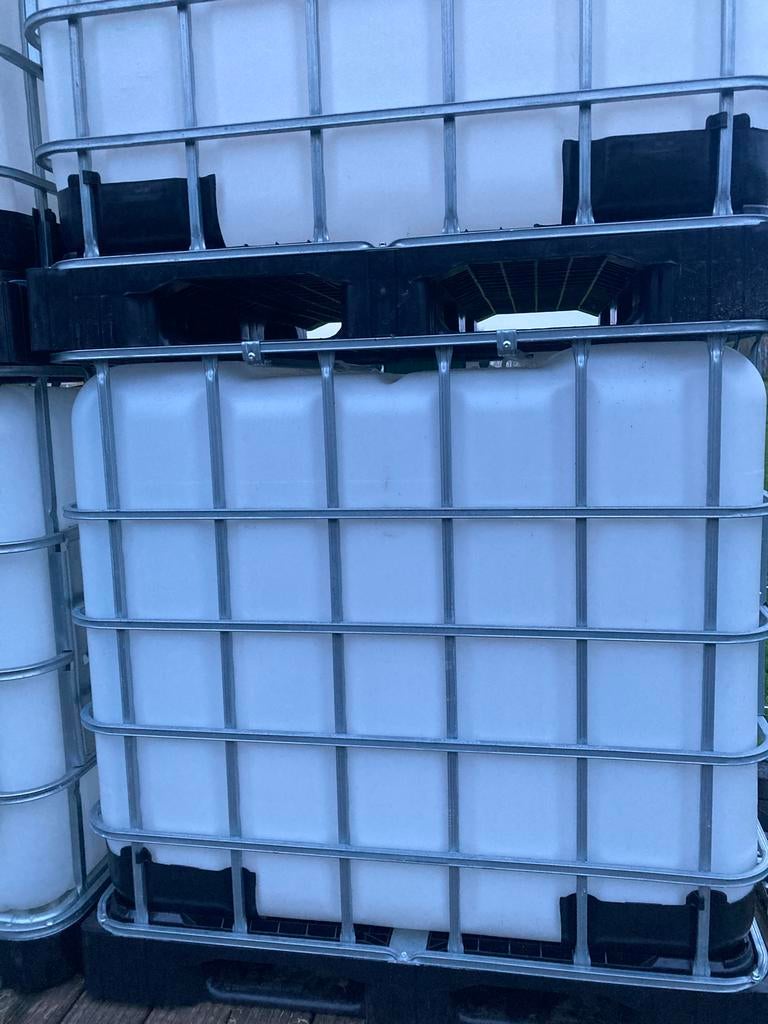 IBC container met vat en kraan, Ophalen of Verzenden, Gebruikt