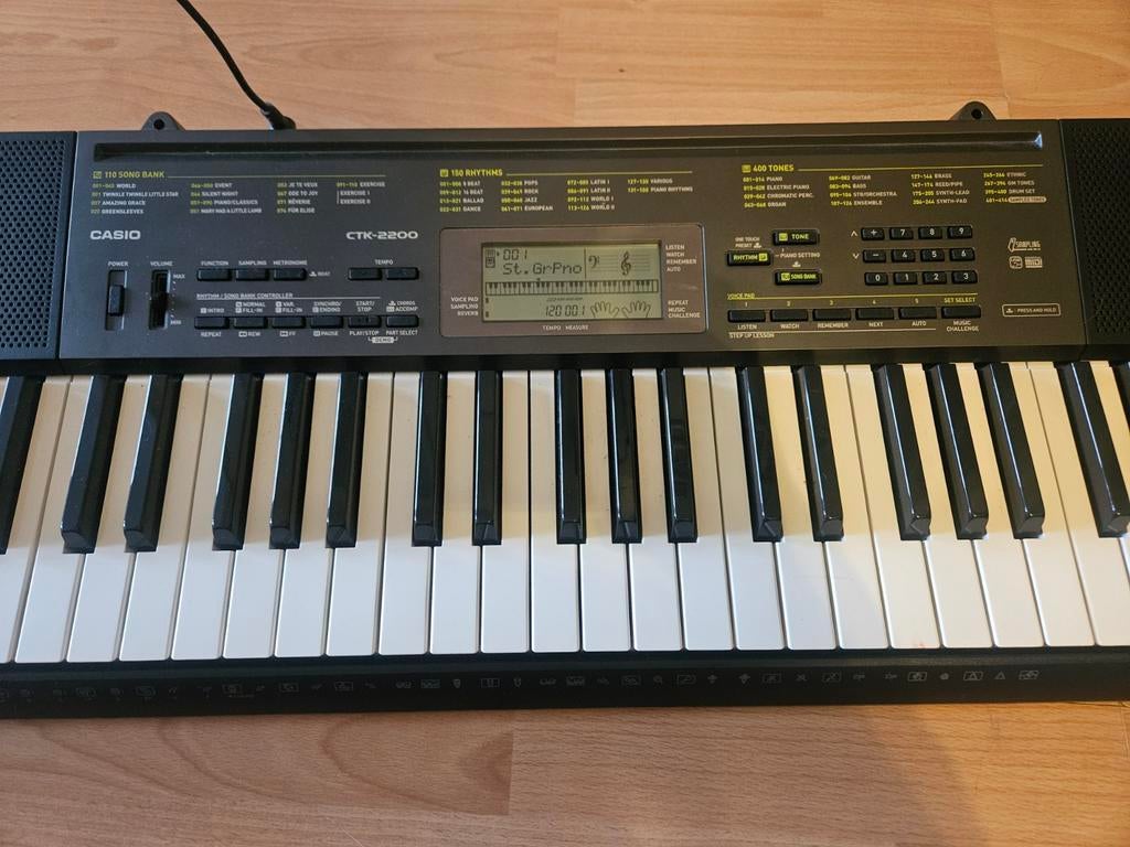 Casio CTK-2200 Keyboard - Goede Staat, Ophalen, Casio, Aanslaggevoelig, 61 toetsen