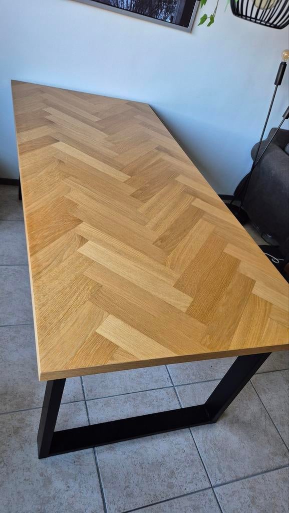 Prachtige Unieke Eettafel met visgraat patroon, Huis en Inrichting, Tafels | Eettafels, Ophalen, 50 tot 100 cm, Zo goed als nieuw