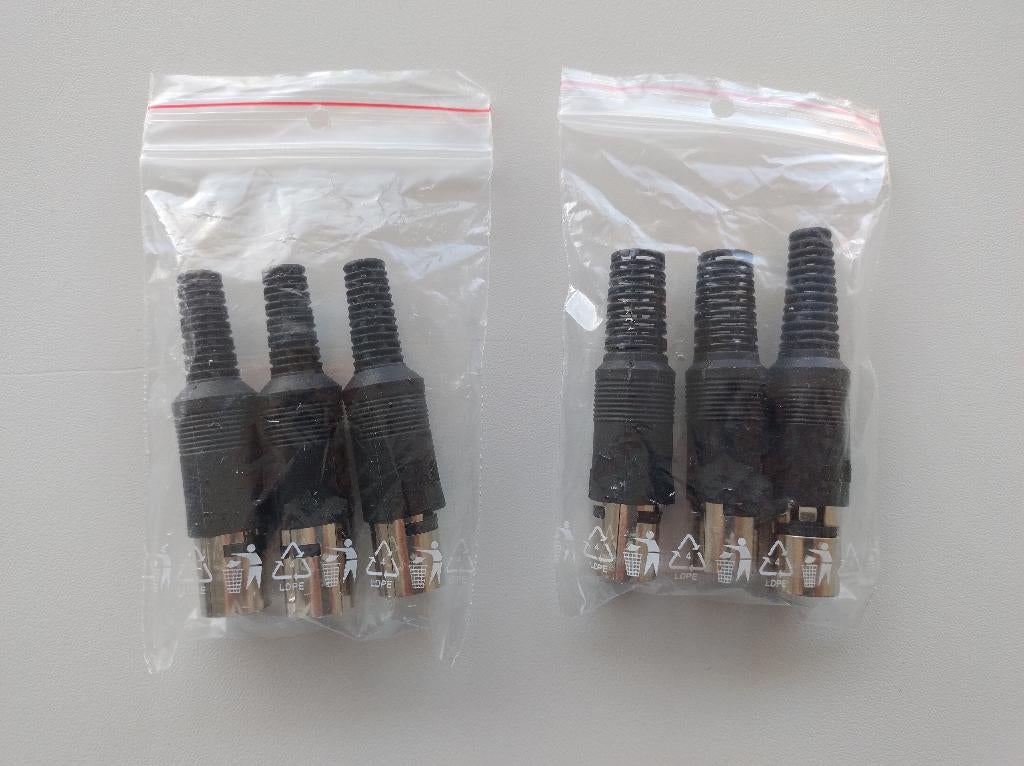 6 nieuwe DIN pluggen, Ophalen of Verzenden, Nieuw, Minder dan 2 meter, Overige kabels