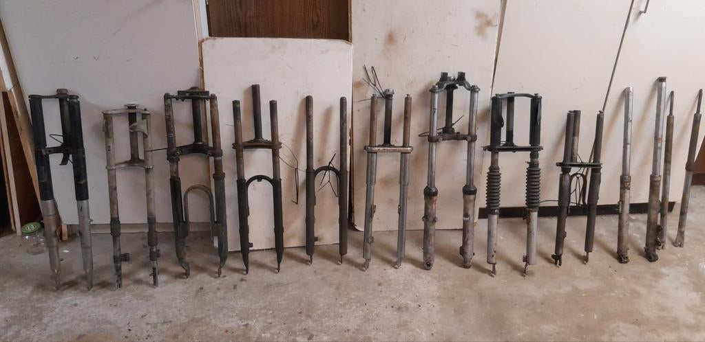 Partij diverse voorvorken., Fietsen en Brommers, Brommeronderdelen | Oldtimers, Ophalen of Verzenden, Gebruikt, Overige typen