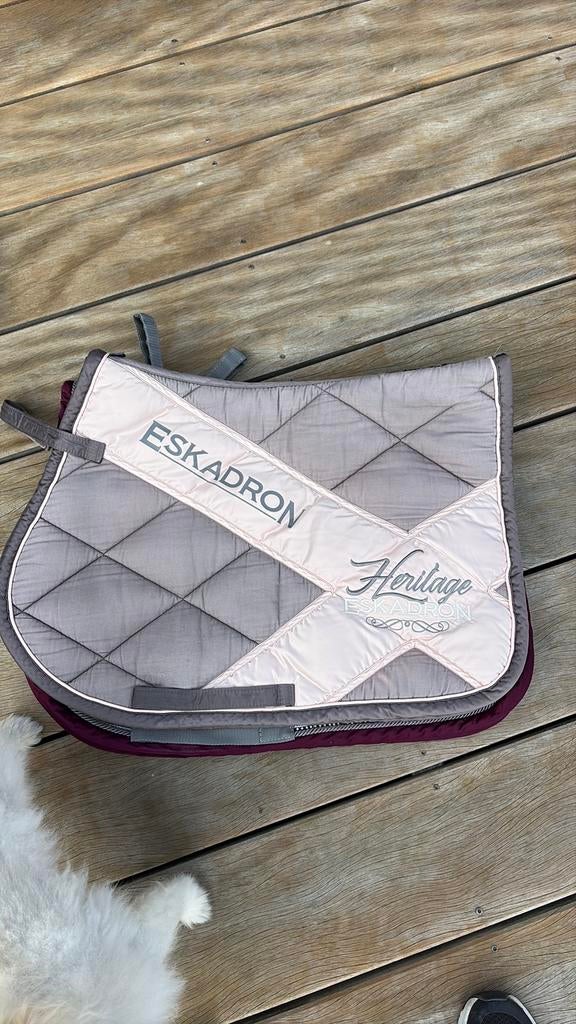 Eskadron spring dekje zgan, Dieren en Toebehoren, Paarden en Pony's | Dekens en Dekjes, Ophalen of Verzenden, Zo goed als nieuw