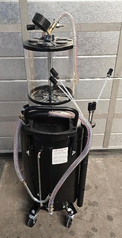 HBM 70 Liter Olie opvangsysteem, Olie Afzuiger, Olie Remover, Ophalen of Verzenden, Zo goed als nieuw