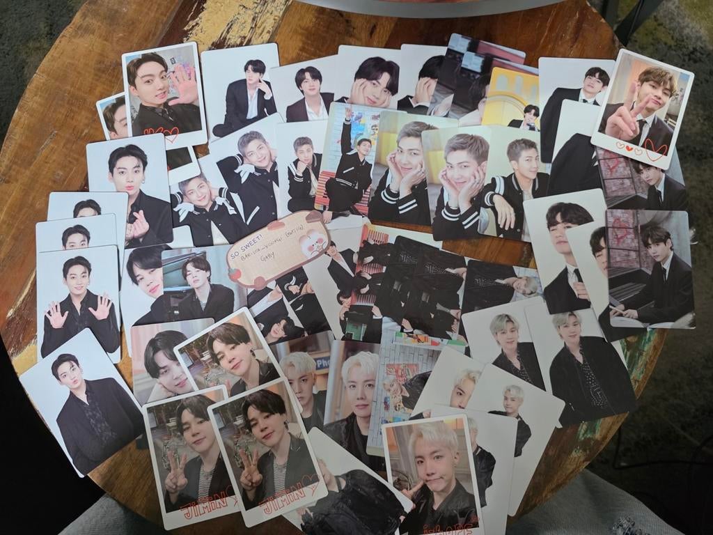BTS permission to dance photocards!, Ophalen of Verzenden, Zo goed als nieuw, Foto of Kaart