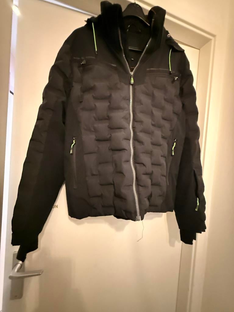 Zwarte ski-jas met capuchon Icepeak maat 52 (L), Kleding | Heren, Jassen | Winter, Ophalen of Verzenden, Zo goed als nieuw, Maat 52/54 (L)