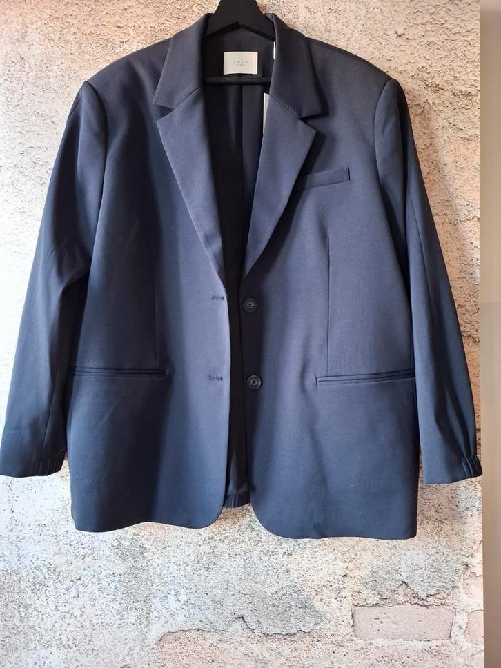 Yaya apart jasje donkerblauw maat: 42 ruim!! 44, Kleding | Dames, Jasjes, Kostuums en Pakken, Nieuw, Jasje, Maat 42/44 (L), Blauw