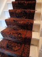 Traploper rood ANTIEK  voor 14 treden met ondertapijt treden, Ophalen, Gebruikt, 200 cm of meer, 50 tot 100 cm