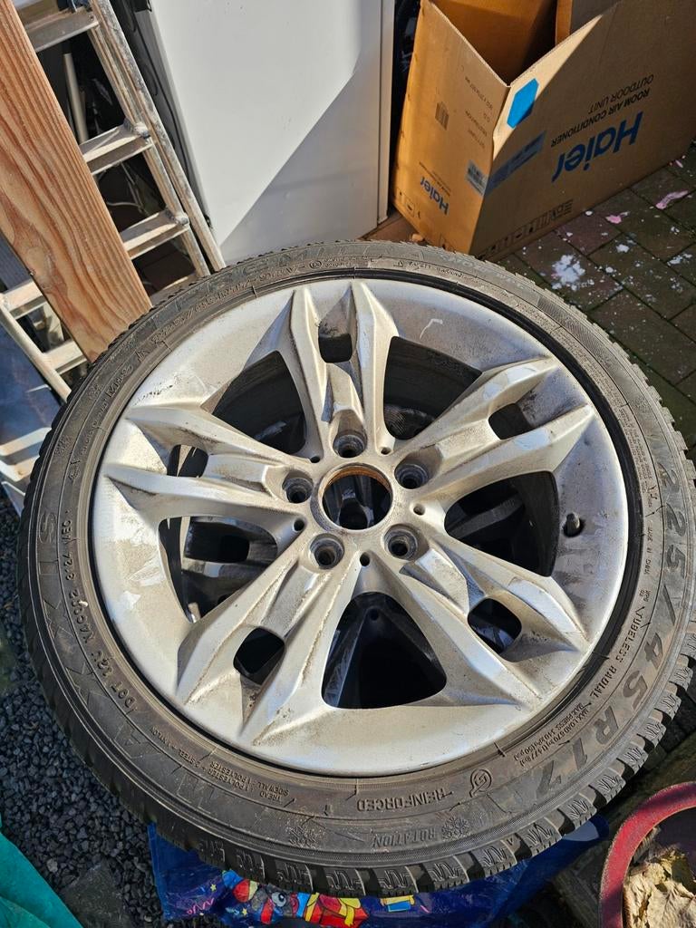 BMW Velgen 17 inch met winterbanden, Auto-onderdelen, Banden en Velgen, Ophalen, Gebruikt, Banden en Velgen, 17 inch