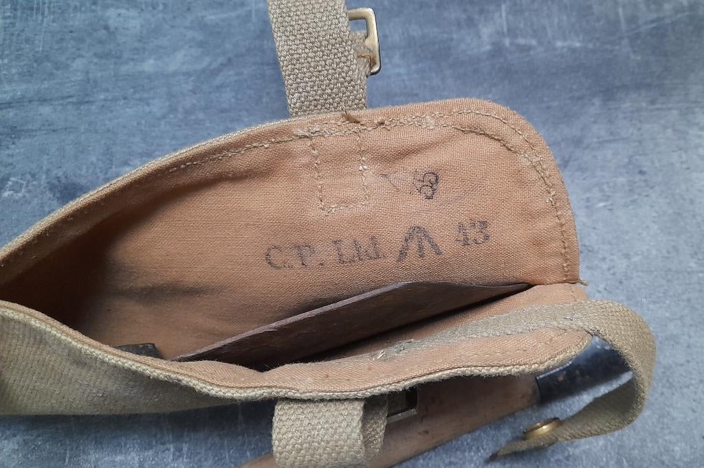 Britse wo2 entrenching tool, schep, webbing foudraal, Verzenden, Landmacht, Engeland, Overige typen