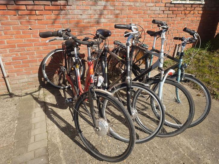 Partij van 4 opknap fietsen, Fietsen en Brommers, Fietsen | Oldtimers, Ophalen