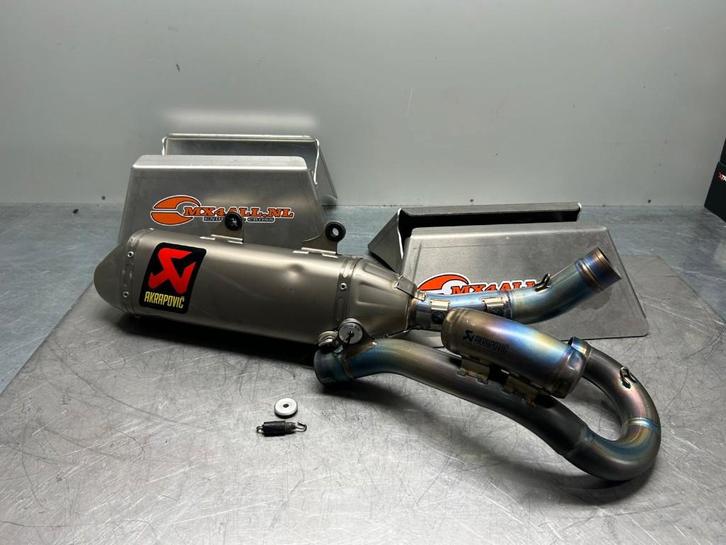 Akrapovic 79105900044 250 350 KTM HQV Gas Gas, Motoren, Onderdelen | Merk-onafhankelijk, Gebruikt, Ophalen of Verzenden
