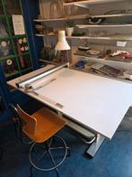 Arnal Tekentafel met Kruk, Lamp en Tekenliniaal, Ophalen of Verzenden, 130 tot 150 cm, Verlichting