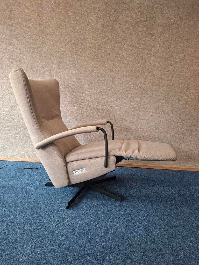 Prachtige Sta op relax fauteuil Prominent C102 !, Minder dan 75 cm, Hoofdstraat 60 Schijndel, Ophalen of Verzenden, Zo goed als nieuw