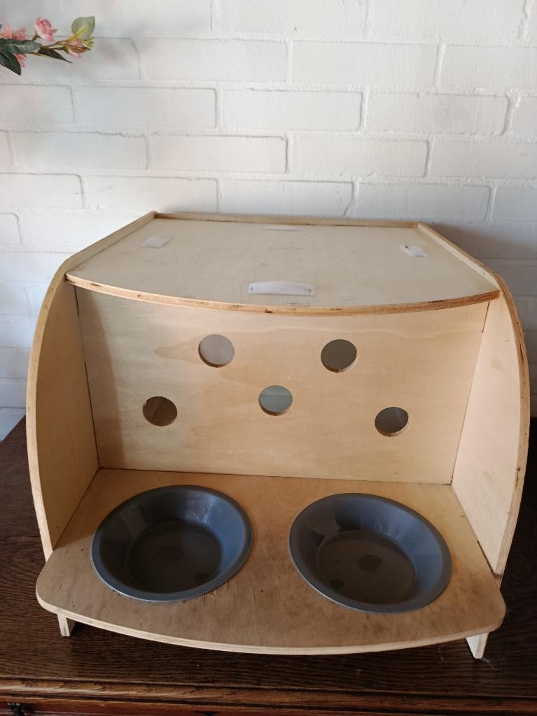 Houten kattenhuisje, Dieren en Toebehoren, Kattenmanden, Gebruikt, Overige, Ophalen of Verzenden