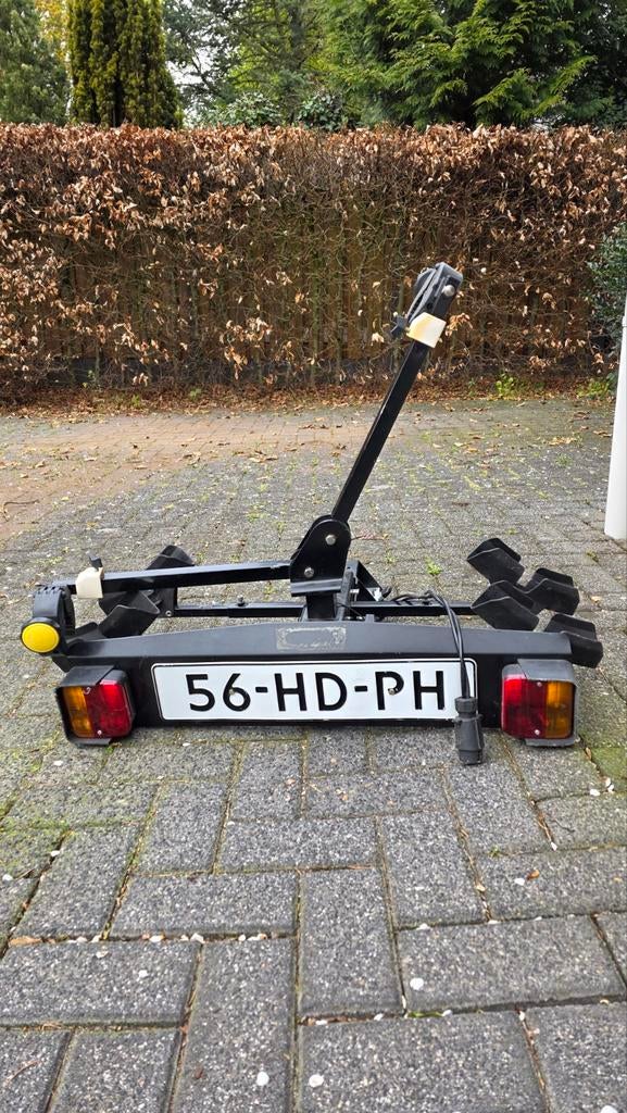 Kantelbaar fietsenrek voor 2 fietsen - Trekhaakdrager, Auto diversen, Fietsendragers, Ophalen, 2 fietsen, Gebruikt, Trekhaakdrager