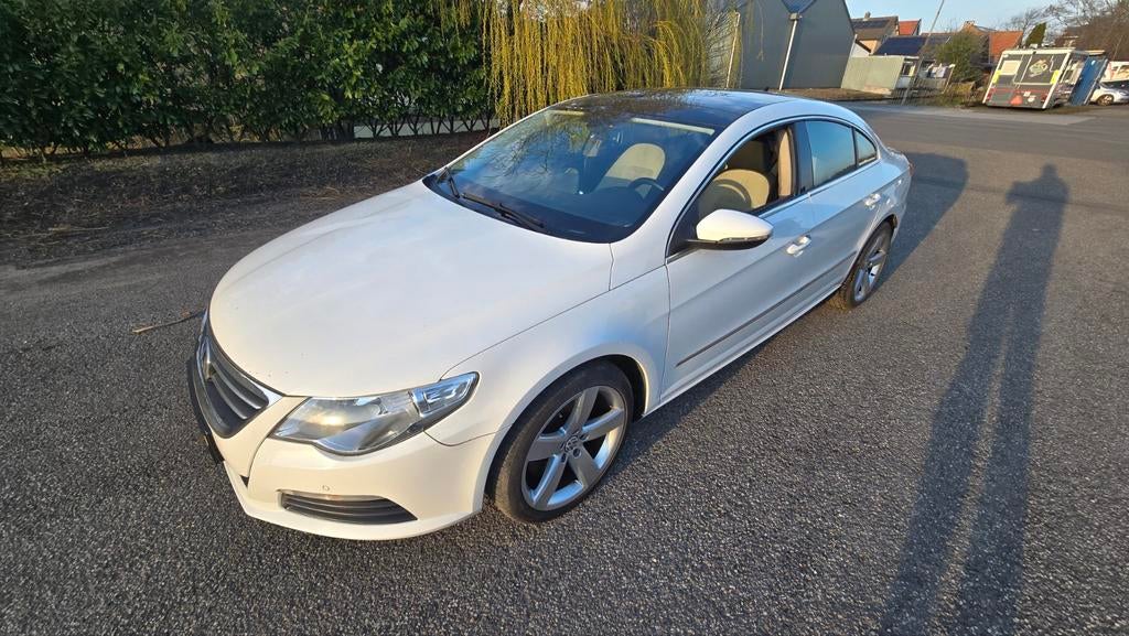 Volkswagen Passat 2.0 TDI 125KW CC DSG 2011 Wit, Auto's, Volkswagen, Stof, 1800 kg, Beige, 4 cilinders