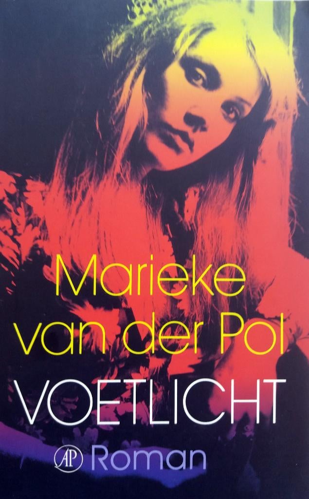 Marieke van der Pol - Voetlicht, Ophalen of Verzenden, Zo goed als nieuw, Nederland