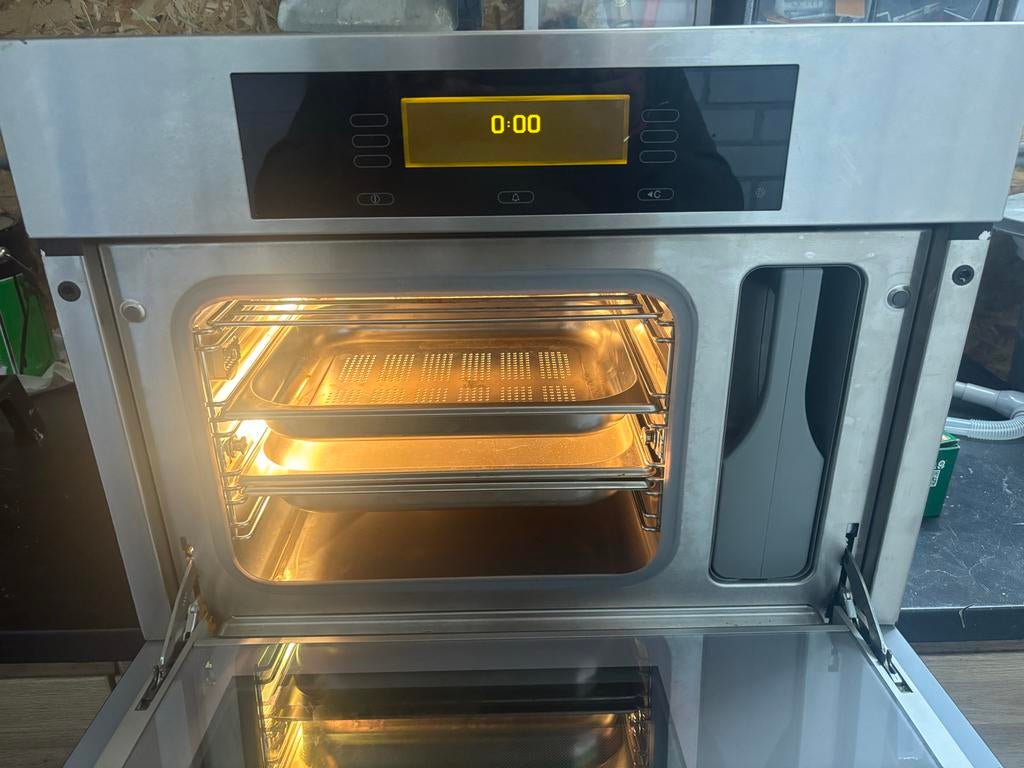 Miele Stoomoven DGC 4080 EDST/D - Inbouw stoomoven, Witgoed en Apparatuur, Ovens, Gebruikt, Inbouw, Oven, 45 tot 60 cm, 60 cm of meer