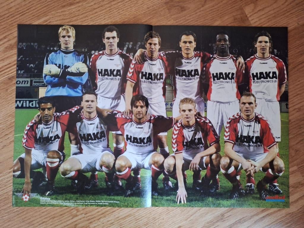 Collectie oude elftalposters FC Emmen (zie foto's!), Verzamelen, Sportartikelen en Voetbal, Ophalen of Verzenden, Zo goed als nieuw