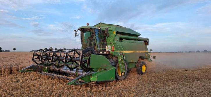 John Deere 2264 (bj 1997), Zakelijke goederen, Agrarisch | Werktuigen, Overige, Oogstmachine