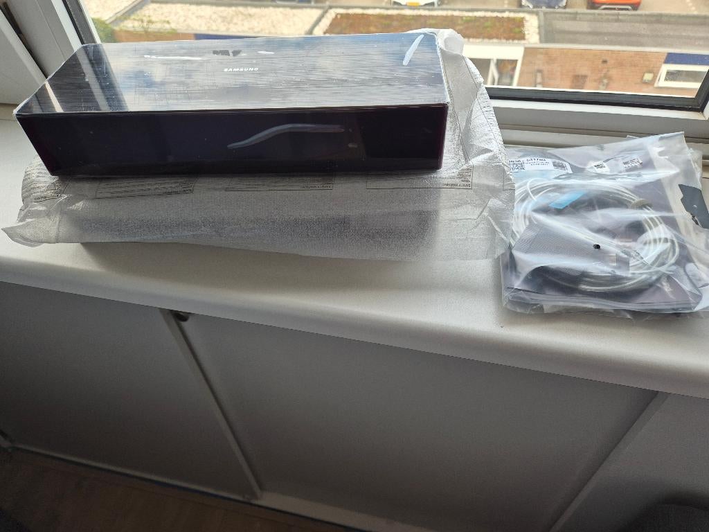 Samsung One Connect SOC1001A en kabel, Audio, Tv en Foto, Televisie-accessoires, Ophalen of Verzenden, Nieuw