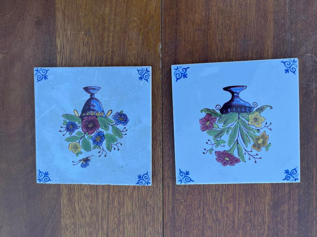 Set van 2 handgeschilderde Delfts blauwe tegels, Antiek en Kunst, Ophalen of Verzenden