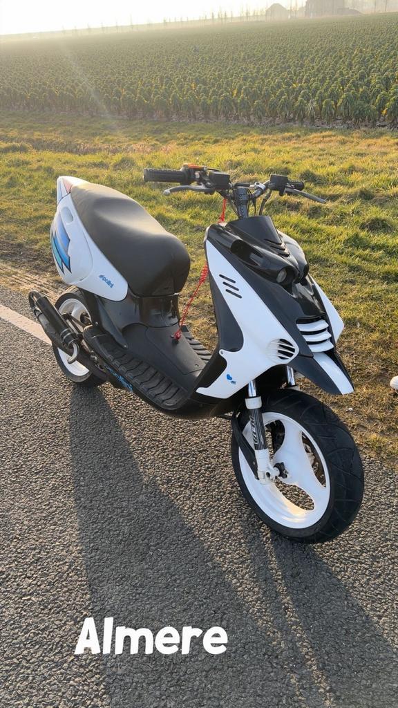 Beta ark 70cc lc, Fietsen en Brommers, Brommeronderdelen | Scooters, Zo goed als nieuw, Ophalen of Verzenden