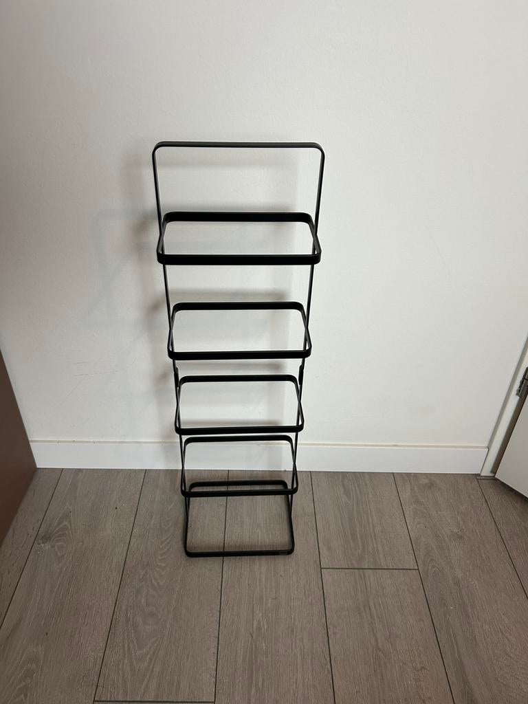 Schoenenrek, Ophalen, Zo goed als nieuw