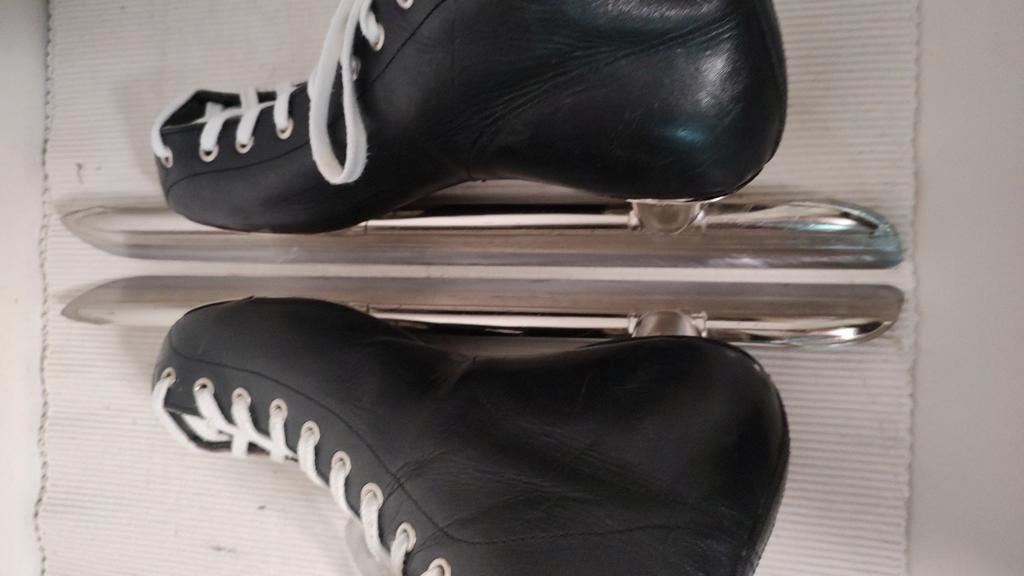 S453 Viking Lage Noren maat 39 geslepen, Sport en Fitness, Schaatsen, Viking, Gebruikt, Viking, Almere