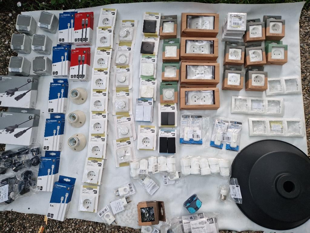 Diverse (partij) elektra spullen, nieuw, Doe-het-zelf en Verbouw, Elektra en Kabels, Nieuw, Overige typen, Ophalen of Verzenden