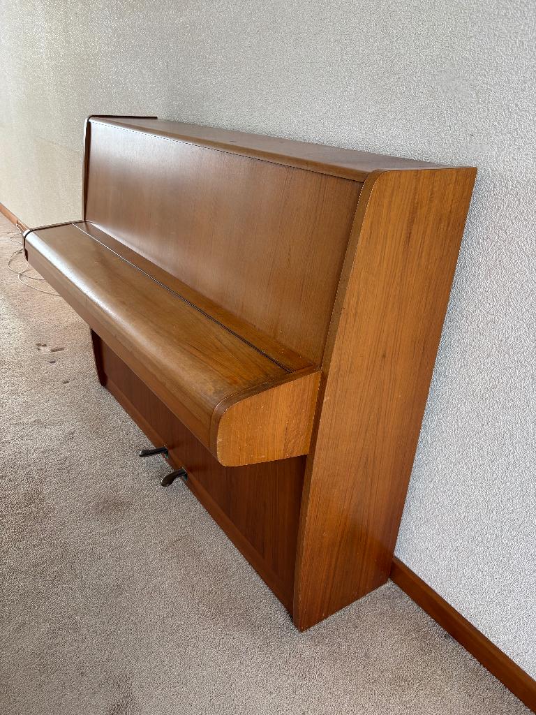 Piano Fuchs & Möhr met kruk, Muziek en Instrumenten, Piano's, Ophalen, Gebruikt, Bruin, Piano