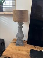 Brynxz Betonnen Tafellamp met Stoffen Kap, Huis en Inrichting, Ophalen, Zo goed als nieuw, Stof, 50 tot 75 cm