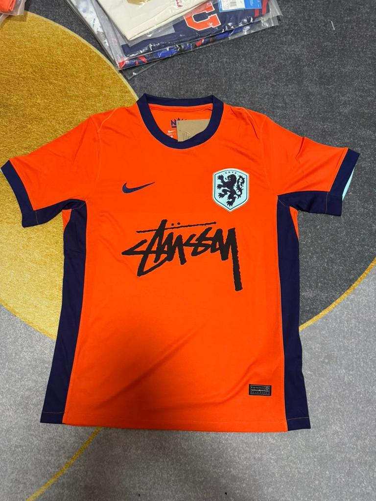 Nederland Home Shirt 2022/2023 Stussy Style Oranje Maat M, Maat M, Ophalen of Verzenden, Zo goed als nieuw, Shirt