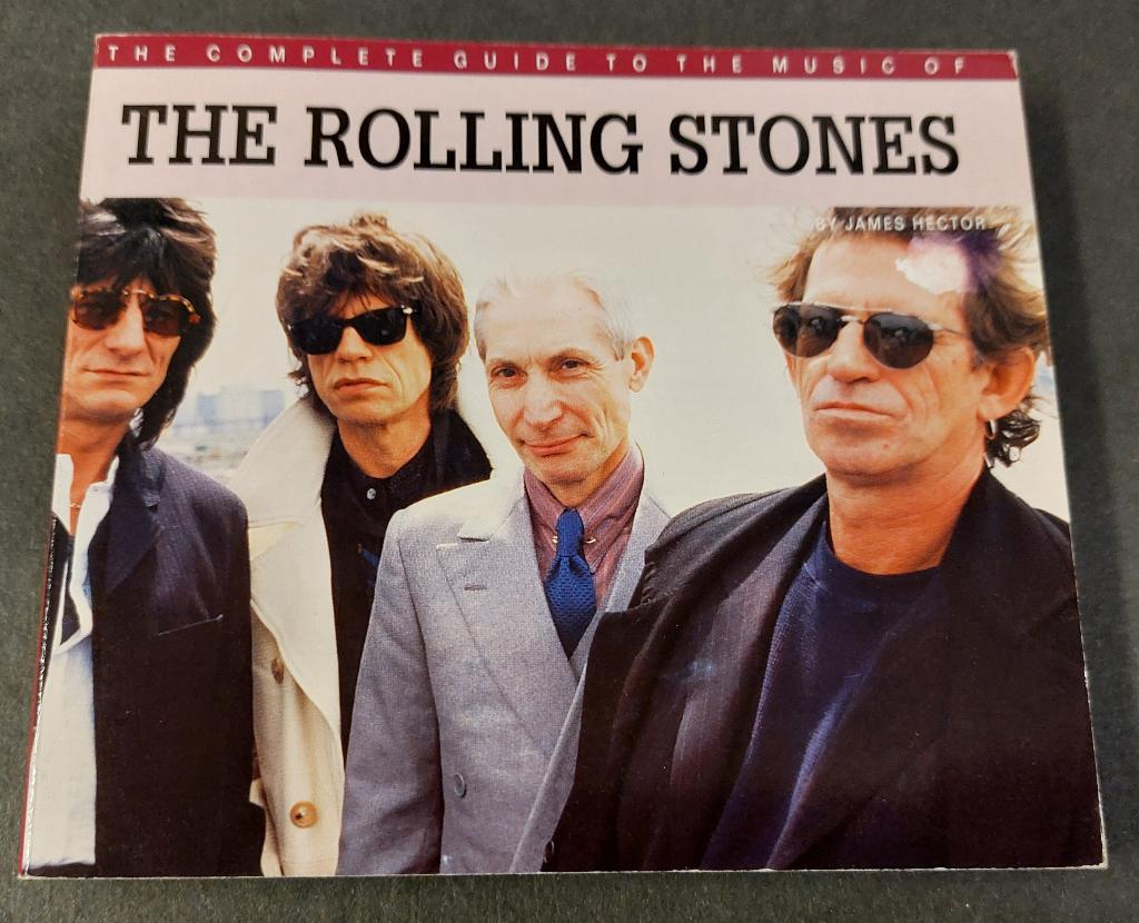 The Rolling Stones BOEK Complete Guide James Hector 1995, Verzamelen, Verzenden, Gebruikt, Boek, Tijdschrift of Artikel