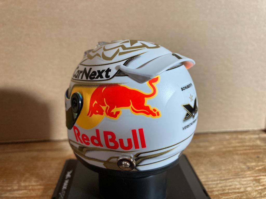 ✅ Max Verstappen 1:4 helm 2022 Seizoenshelm Red Bull RB18, Ophalen of Verzenden, Nieuw, Formule 1