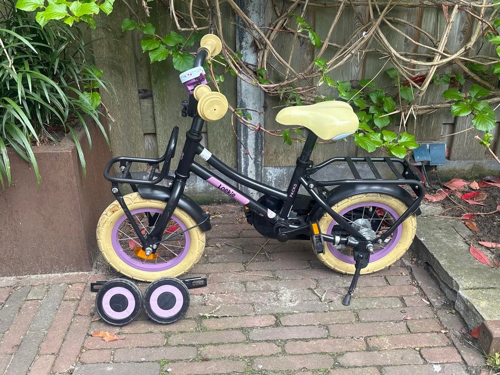Loekie 12 inch kinderfiets met zijwieltjes, Fietsen en Brommers, Ophalen of Verzenden, Gebruikt, Minder dan 16 inch, Zijwieltjes