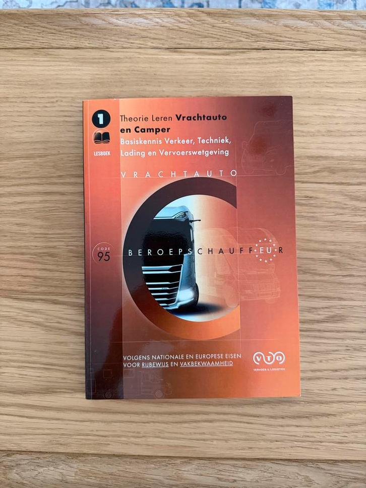 Theorieboek Vrachtauto en Camper C1 Code 95, Boeken, Techniek, Zo goed als nieuw, Overige onderwerpen, Ophalen of Verzenden