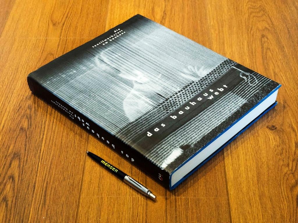 Das Bauhaus webt | zeldzame uitgave, Ophalen of Verzenden, Gelezen, Overige onderwerpen