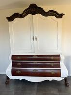 Unieke TV kast, klassieke kast met moderne twist, Ophalen