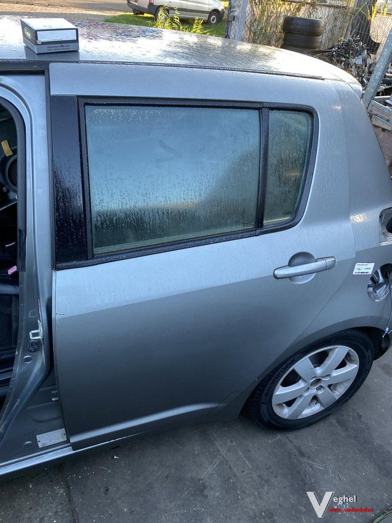 Suzuki Swift 2008 Portier Rechtsvoor Rechtsachter Linksachte, Auto-onderdelen, Ophalen, Gebruikt, -, Deur