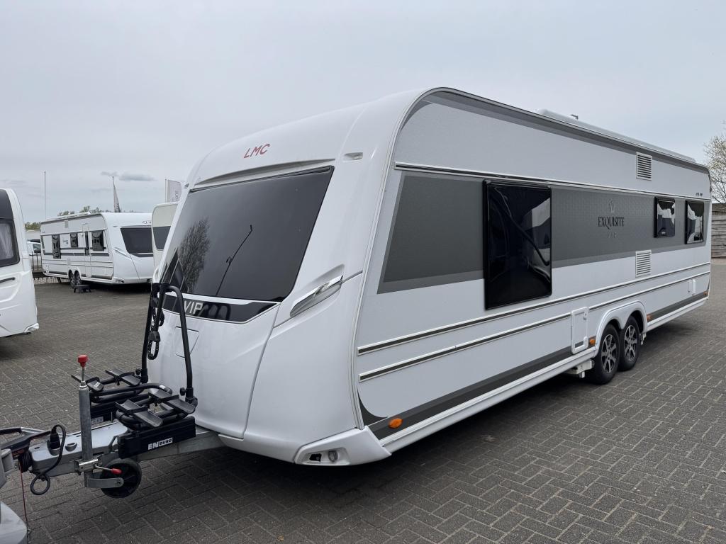 LMC Exquisit 695 VIP 2022 | Movers | Airco | Luifel, Schokbreker, Bedrijf, Treinzit, 6 tot 7 meter