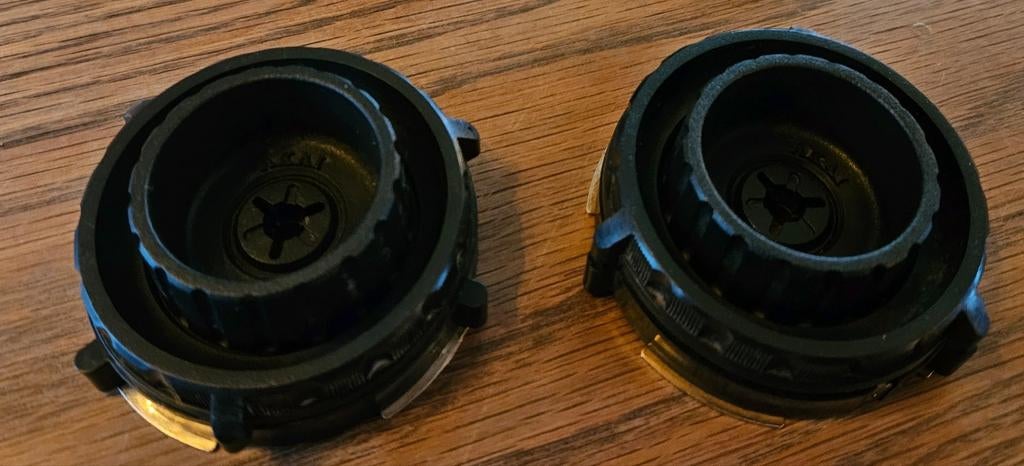 Set AKAI NAB adapters voor bandrecorders, Ophalen of Verzenden, Onderdeel