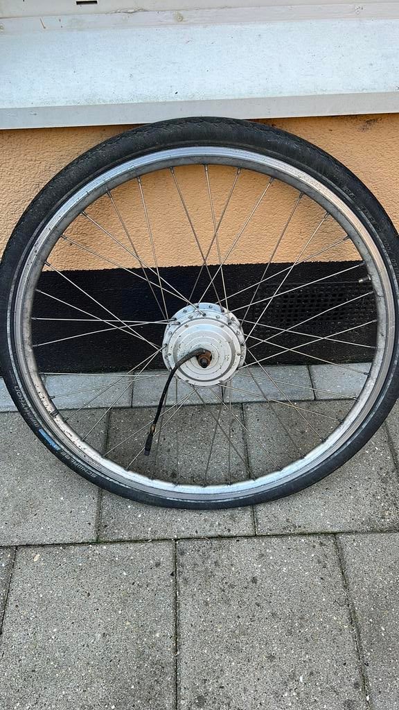 Qwic wiel met motor 36 v 9 pins, Fietsen en Brommers, Ophalen, Zo goed als nieuw, Motor